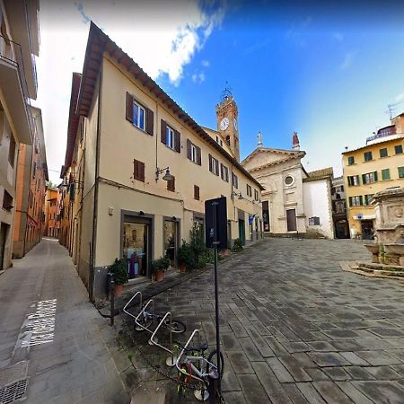 Casa Via Della Rocca Luna Poggibonsi Luaran gambar