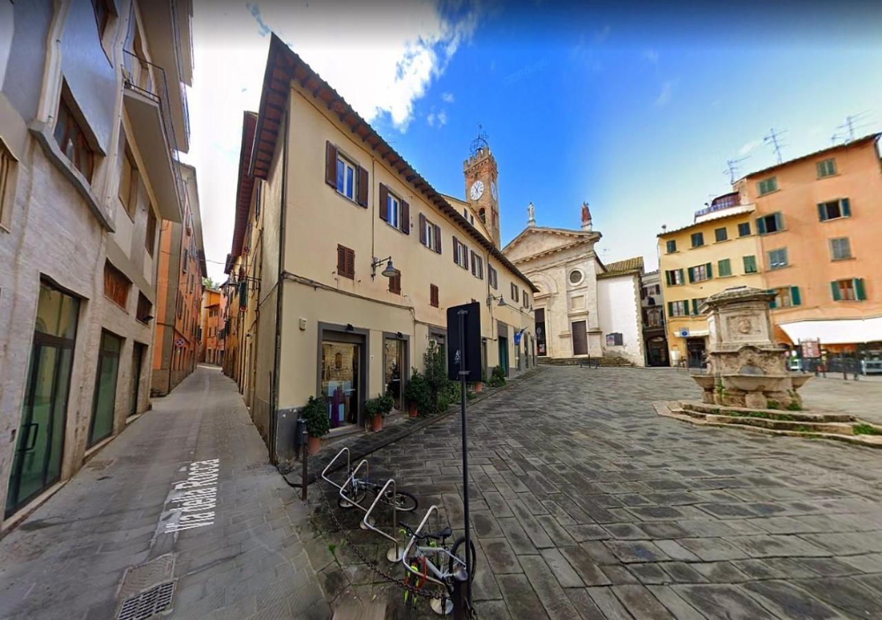Casa Via Della Rocca Luna Poggibonsi Luaran gambar